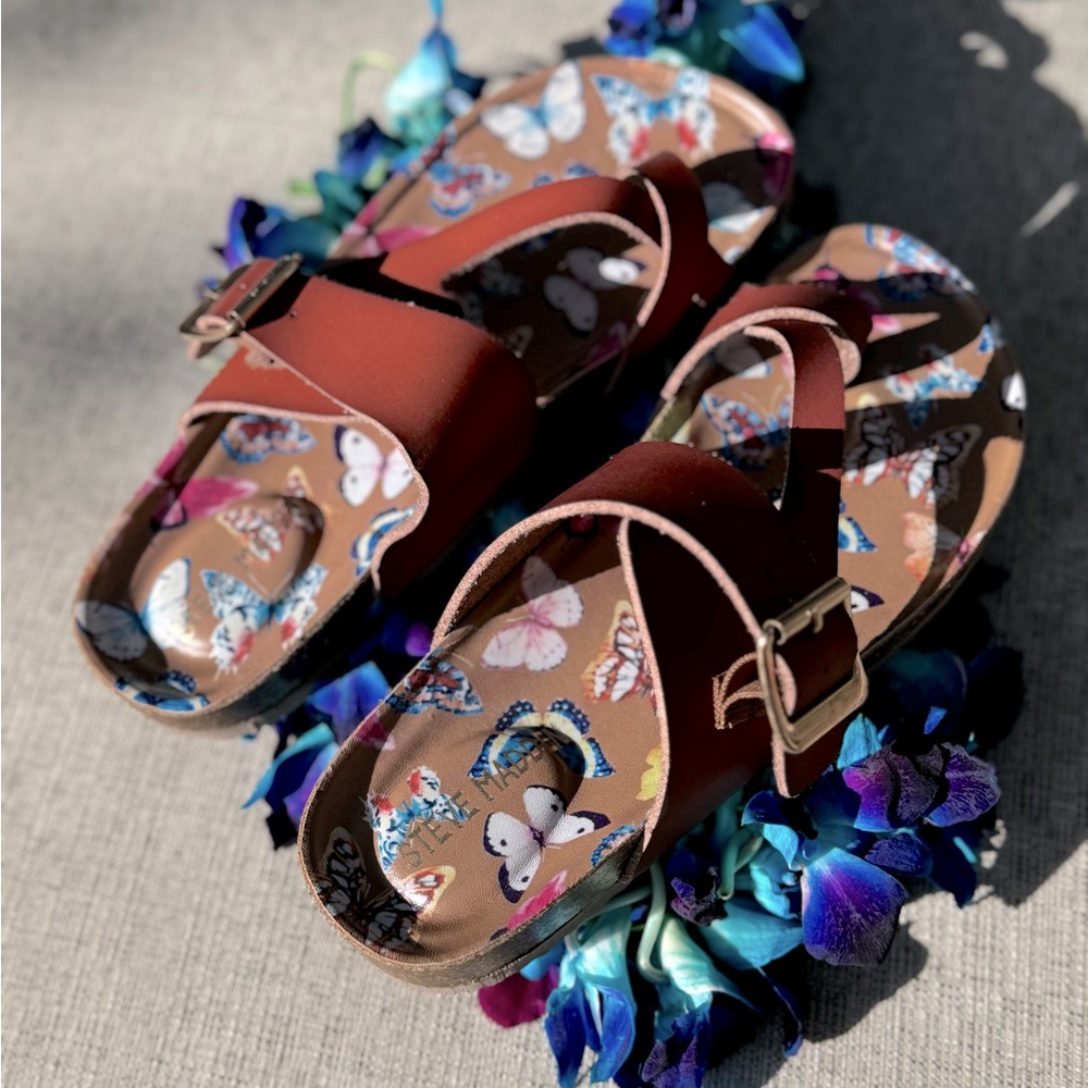 🦋 Girls Steve Madden Sandals